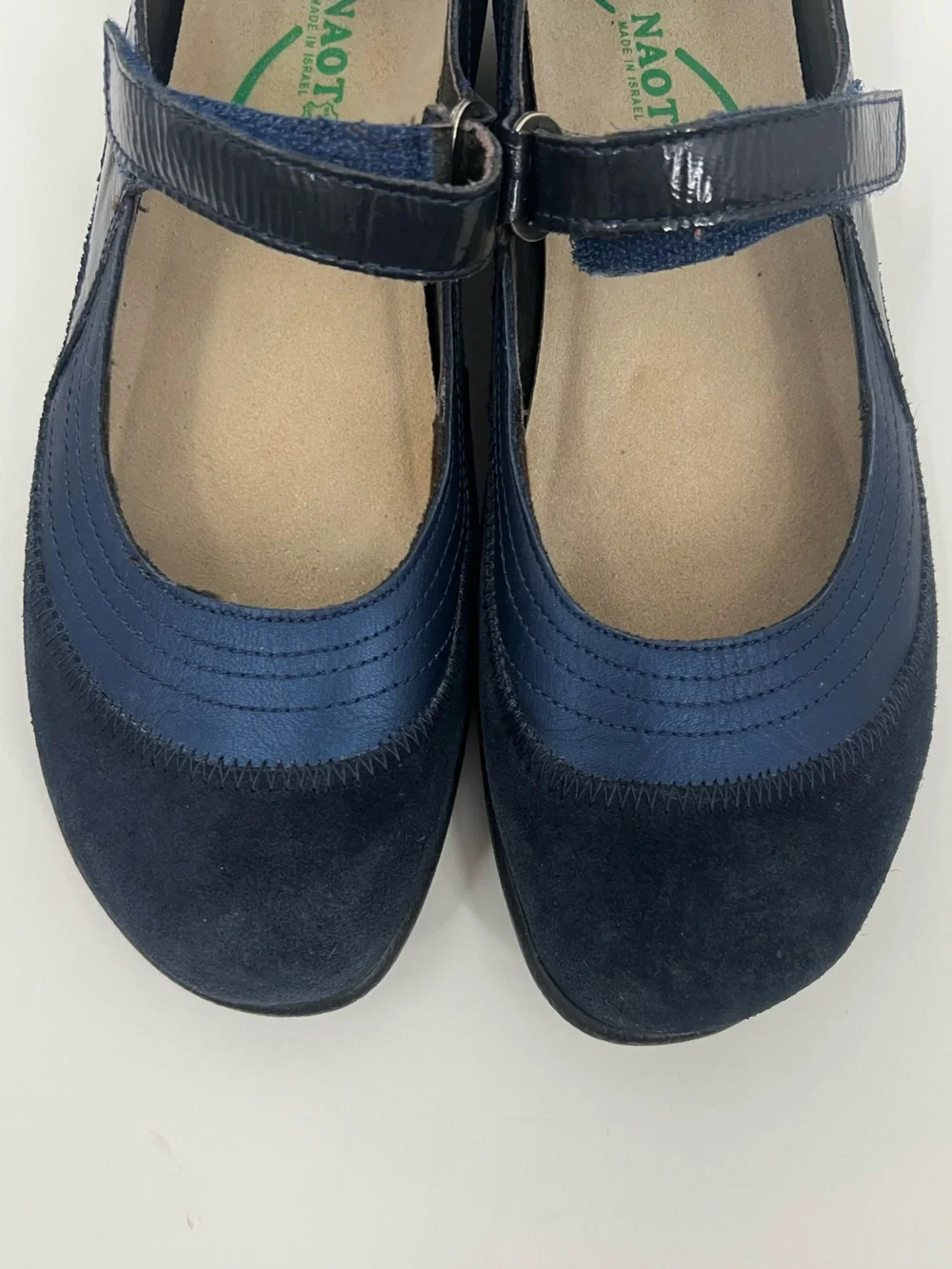 Naot Kirei Women'sMary Jane Flats with Strap Pokar Mid Blue Suede Ink